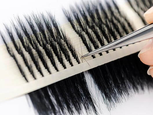 eyelashes manufacturing cluster forming