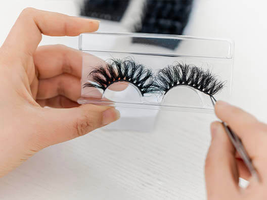 eyelashes manufacturing eyelash packaging