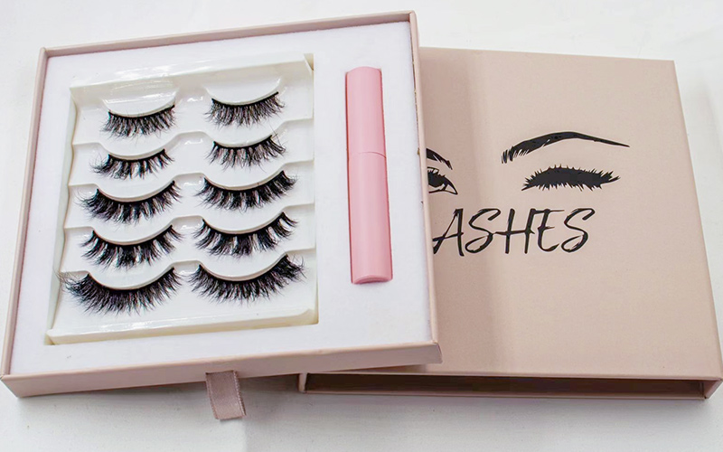 Lashes set